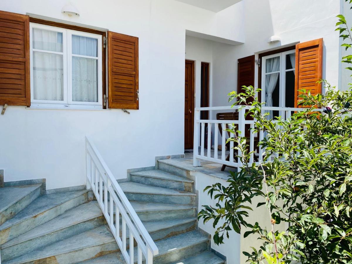 Deluxe Studios&Suites Ageri-Milos Adamantas  Exterior foto